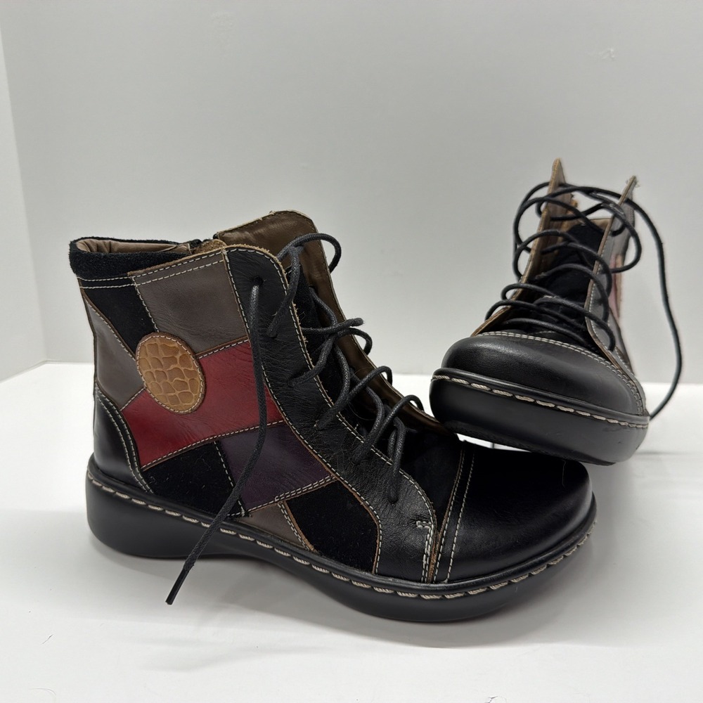 L'Artiste Liliana Spring Step Patchwork Leather Boots Size 38 Eur (7.5-8 USA)